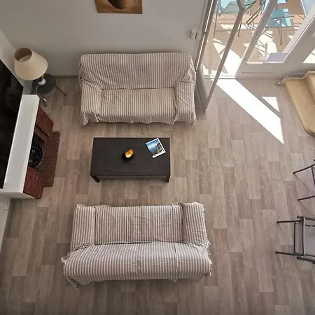 Apartment T4 Au Lavandou, 6 Couchages, Clim, Parking, Vue Mer - Fr-1-803-6
